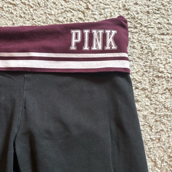 PINK Victoria's Secret Black Leggings Small Maroon Roll Over Yoga Pants Y2K - Picture 2 of 4